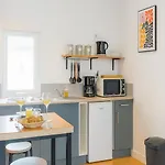 Apartment T1 Lumineux Chez Maurice